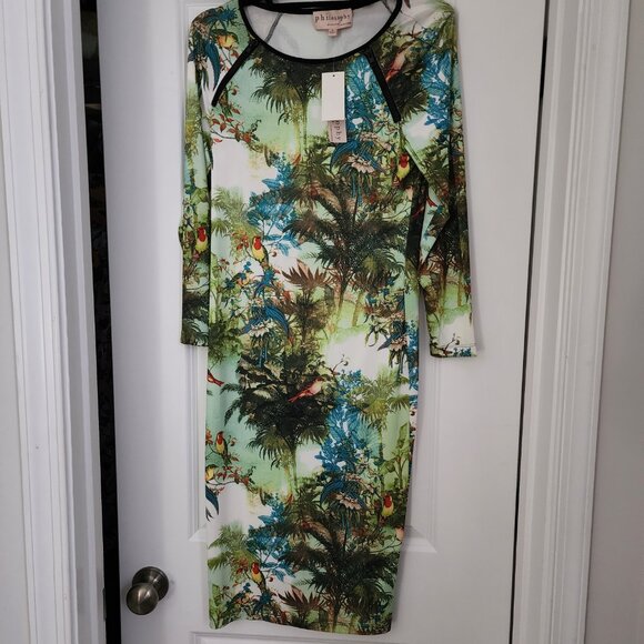 dresses size small - Picture 4 of 4
